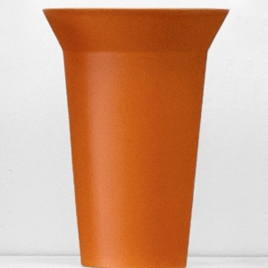 14.-Lille-Vase-Orange-h20-cm-b15-cm_-1500-kr